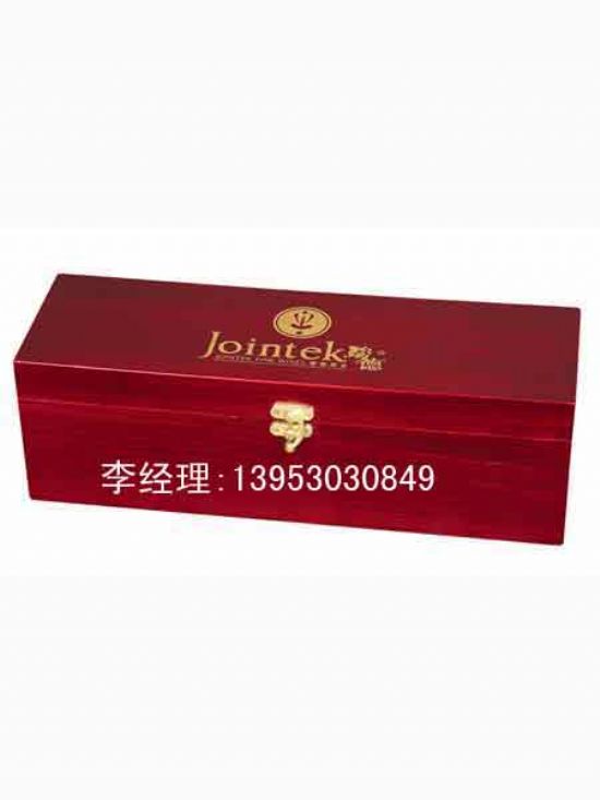 點(diǎn)擊查看詳細(xì)信息<br>標(biāo)題：紅酒木盒 閱讀次數(shù)：2214